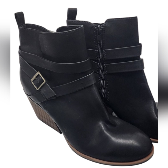 Korks Heidi Black Ankle Booties with Silver Buckle - Picture 1 of 3